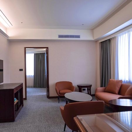 Fullon Poshtel Jhongli Hotel Чжунли Екстериор снимка