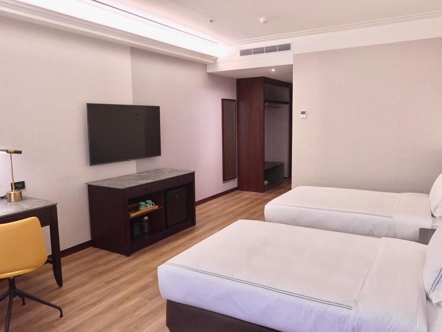 Fullon Poshtel Jhongli Hotel Чжунли Екстериор снимка